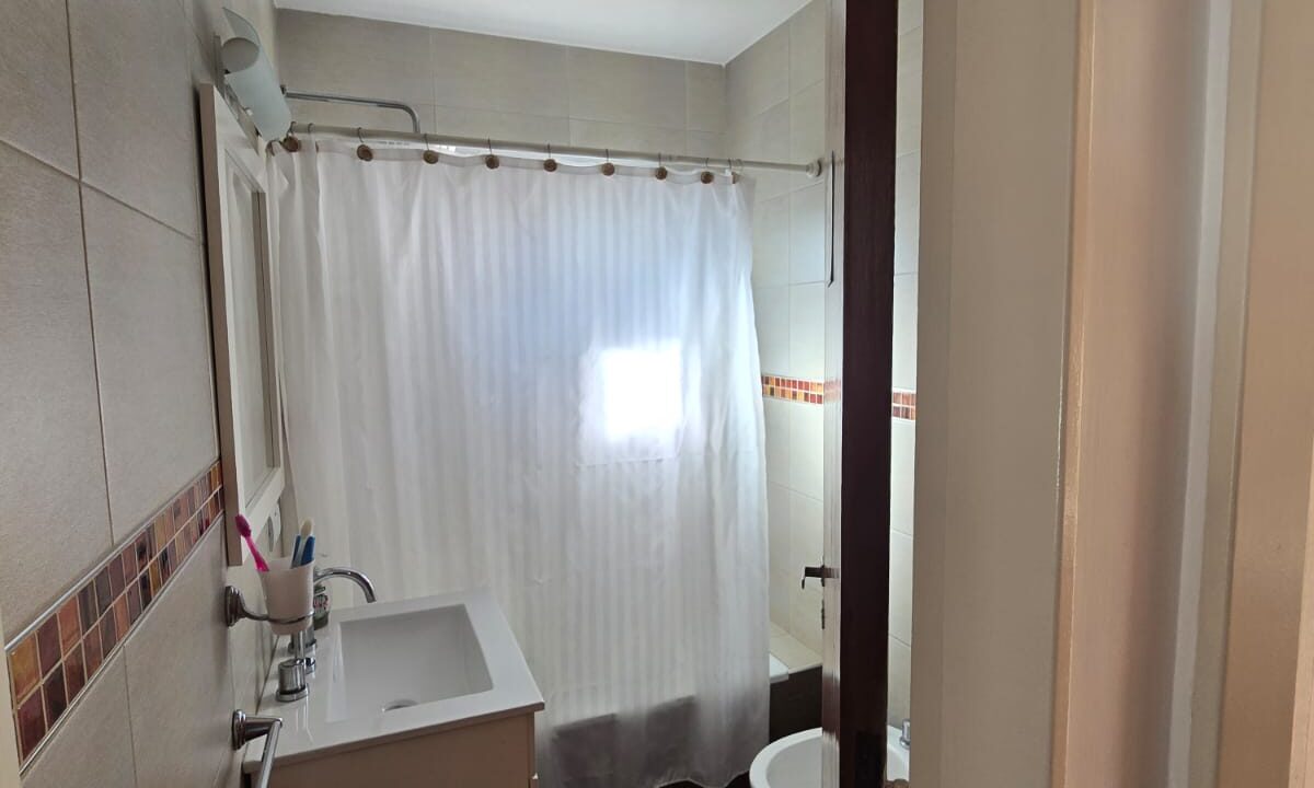 BAÑO 1