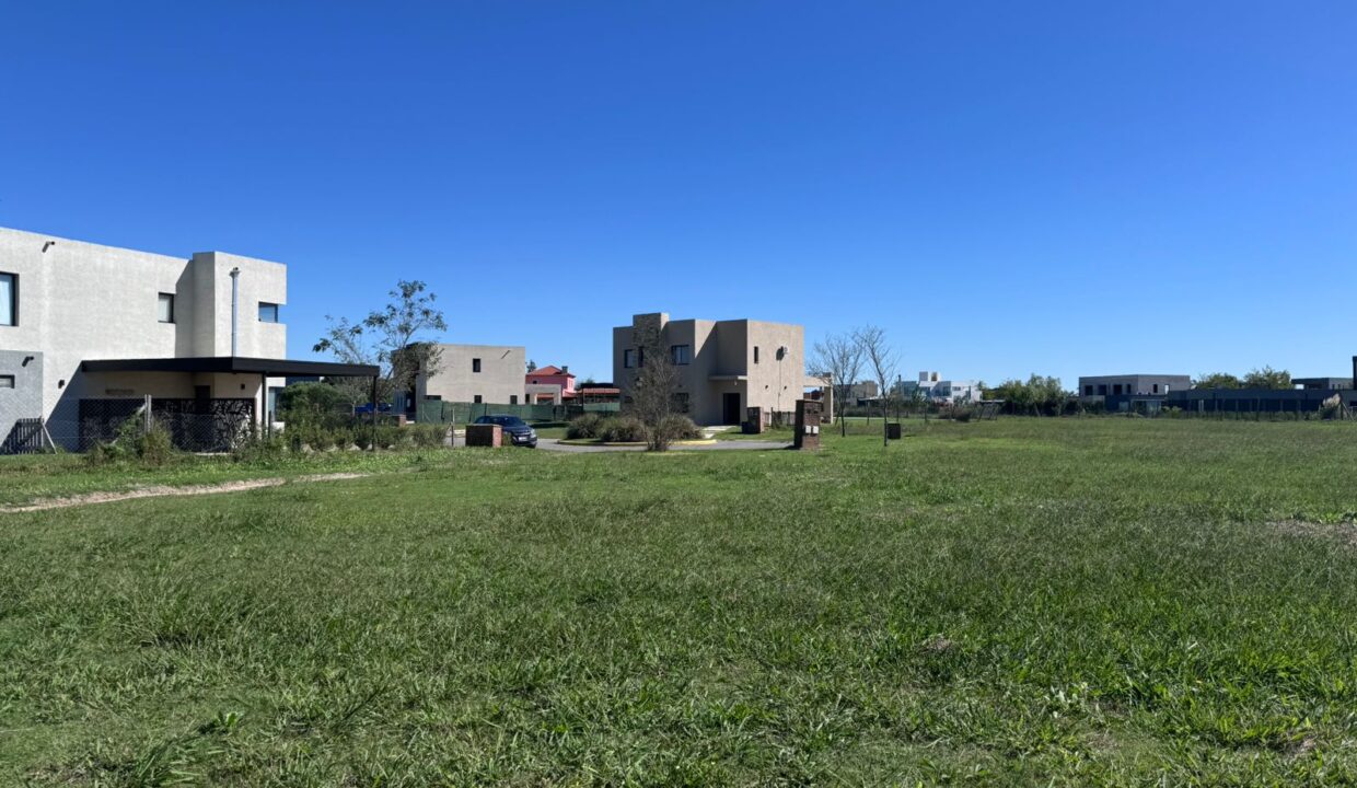 WhatsApp Image 2026-04-22 at 12.44.41