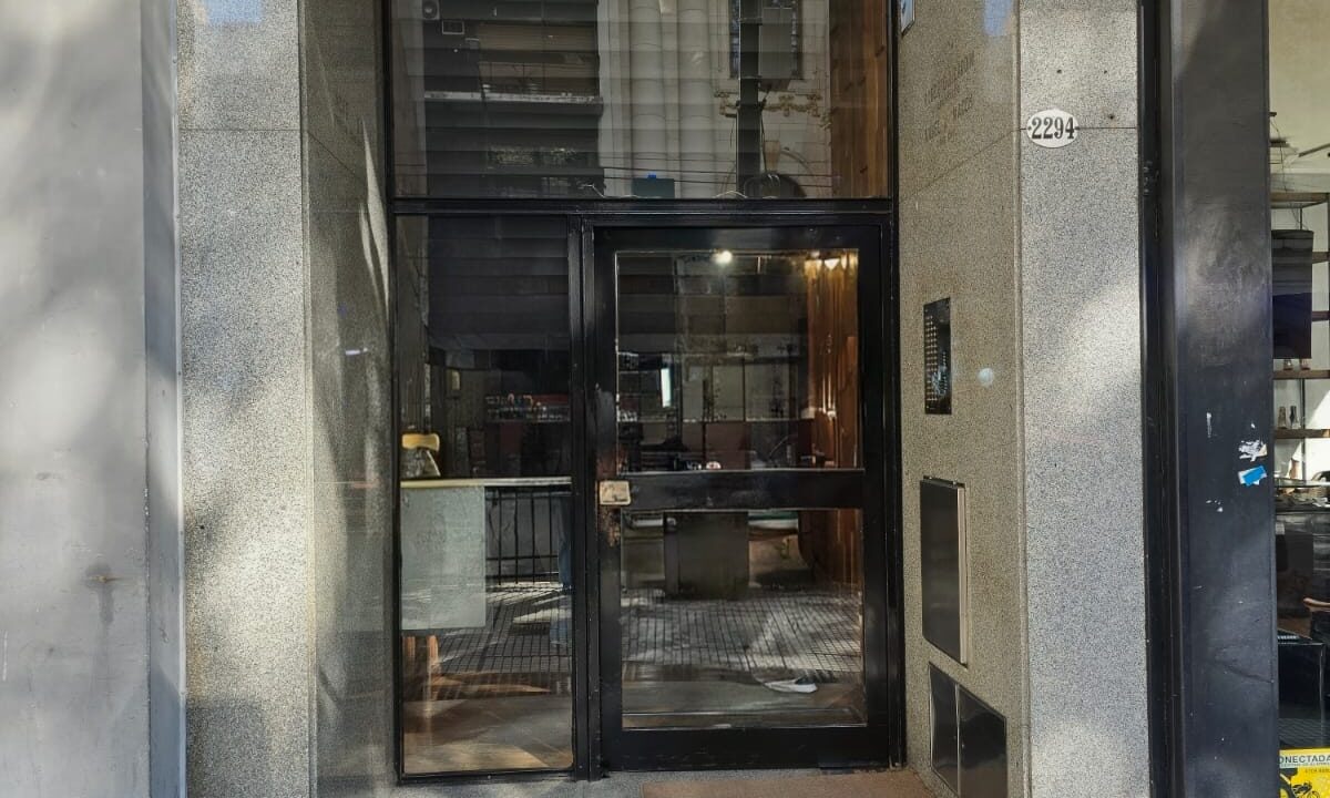 puerta frente