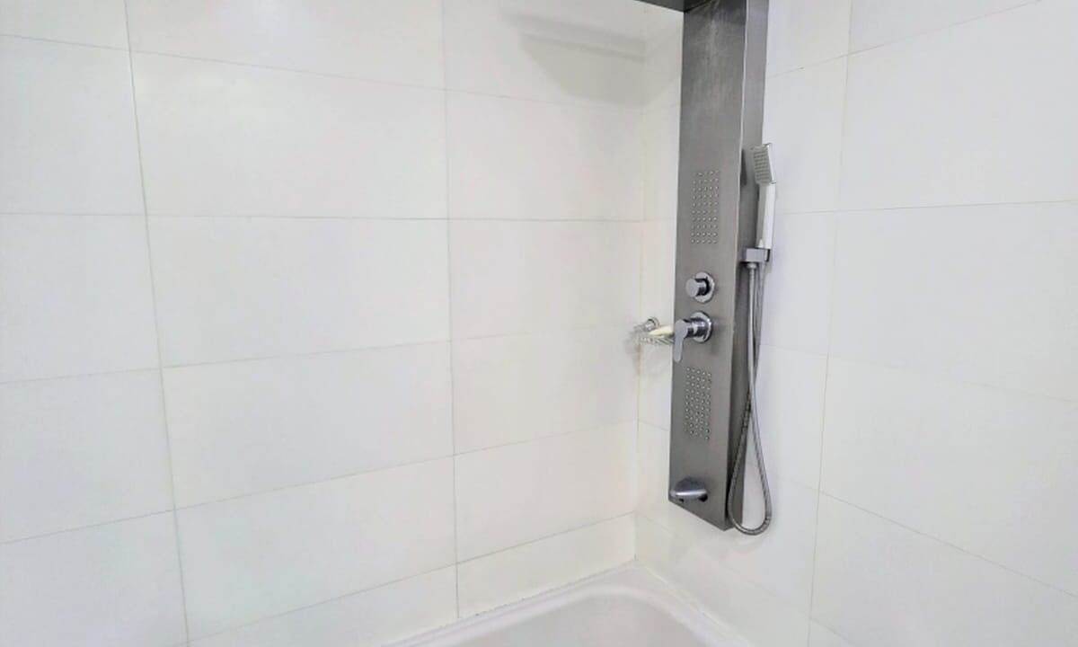 DRAGONES BAÑO 2